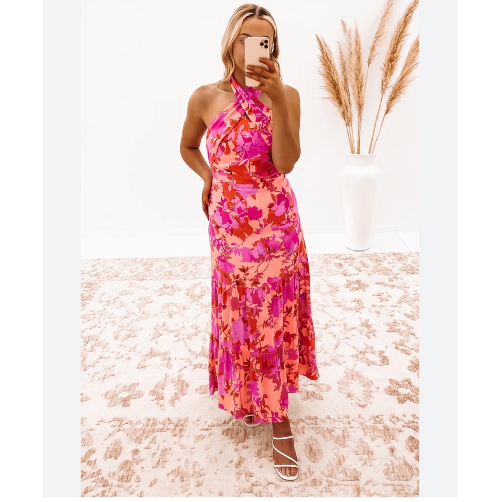 Halter midi pink floral dress - Picture 2 of 5
